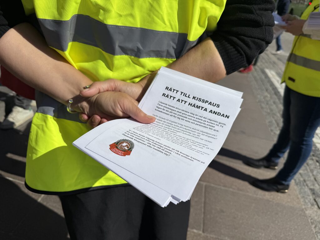 Tågpersonalens protester handlar bland annat om rätten att gå på toa och ta sin pauser som inte är ombord på tåget.