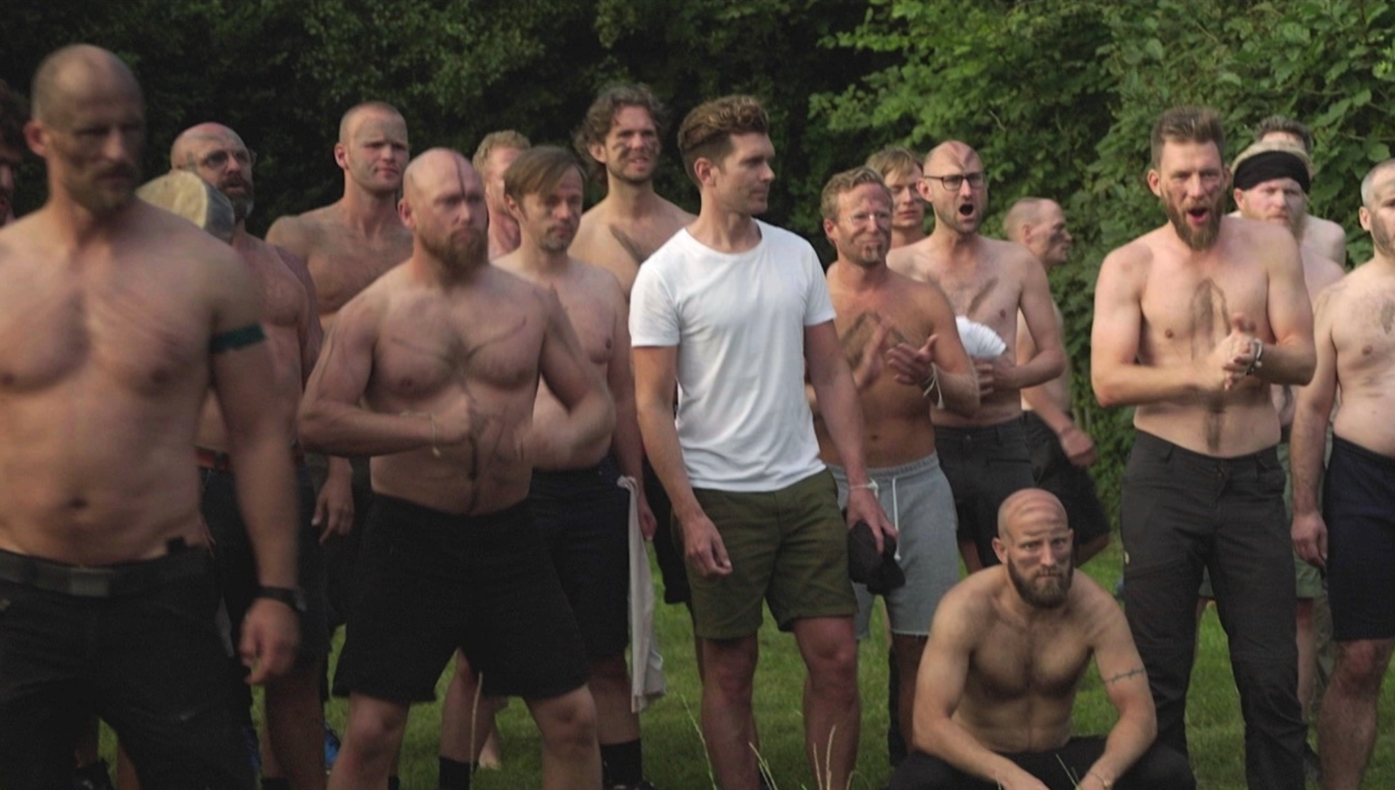 “Man behöver inte åka till ett getpungsläger för att komma nära sina känslor”