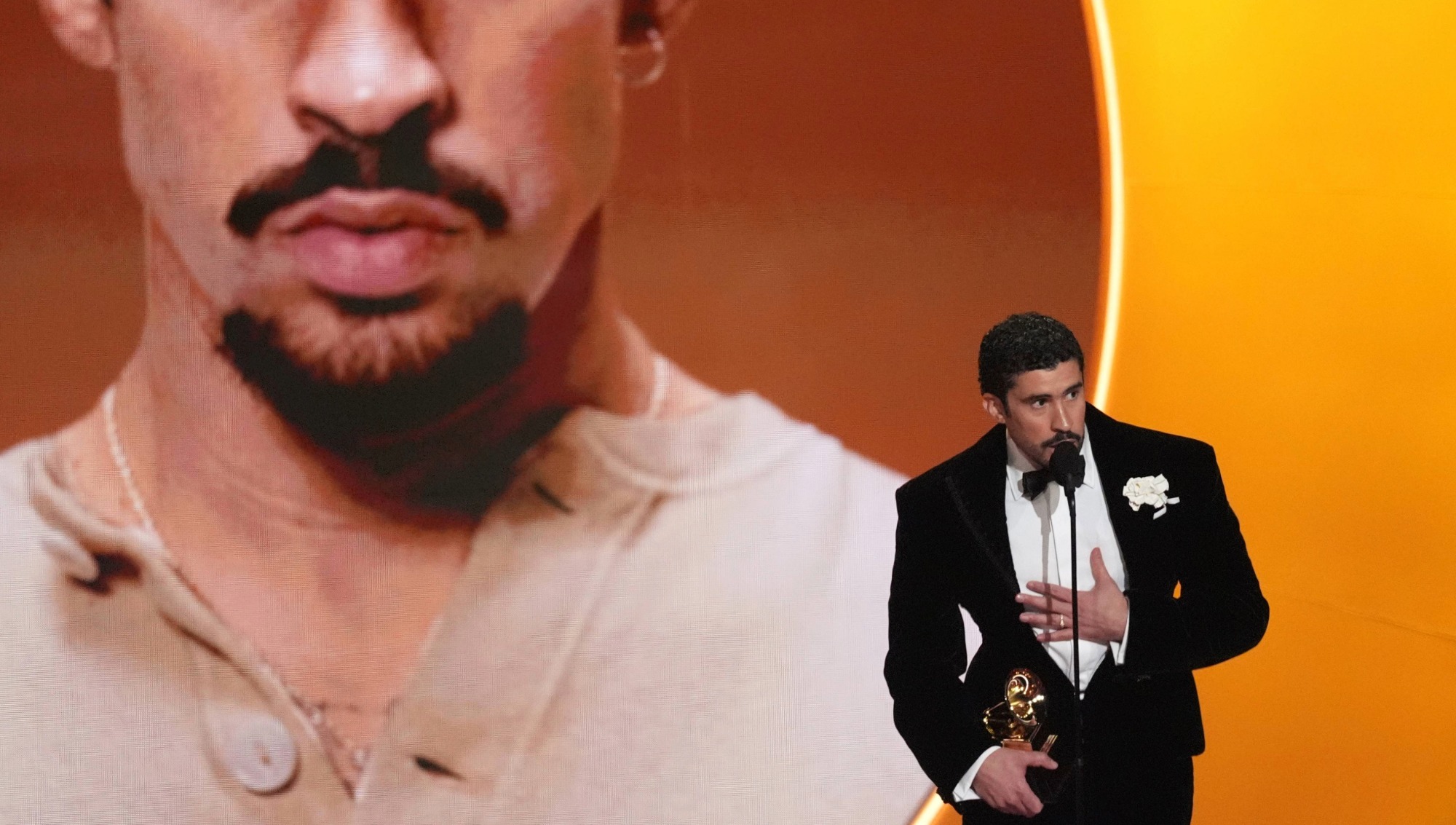 Grammystjärnor: ”Ut med ICE”