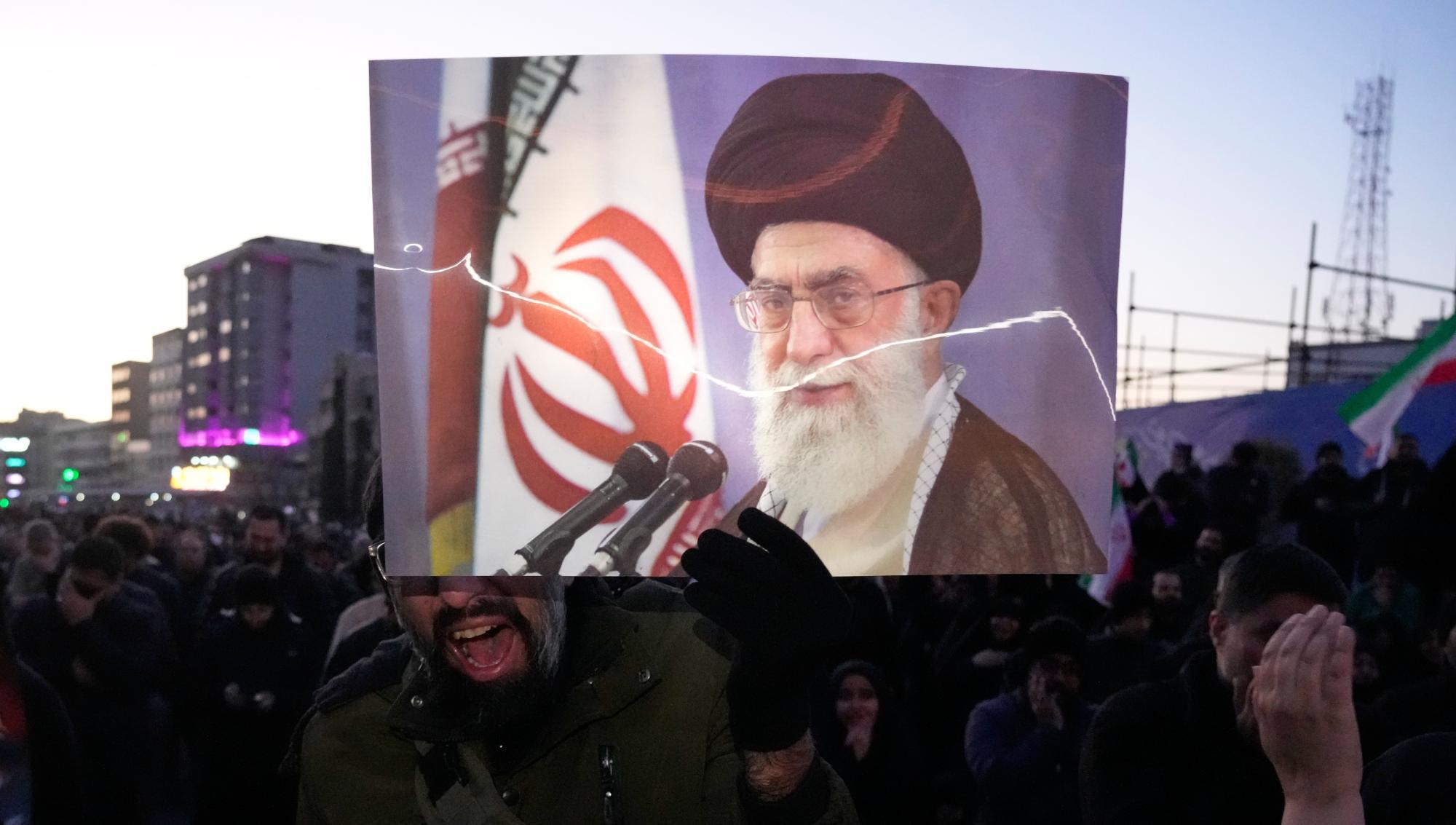 Ali Khamenei död i gemensam USA–Israelisk attack