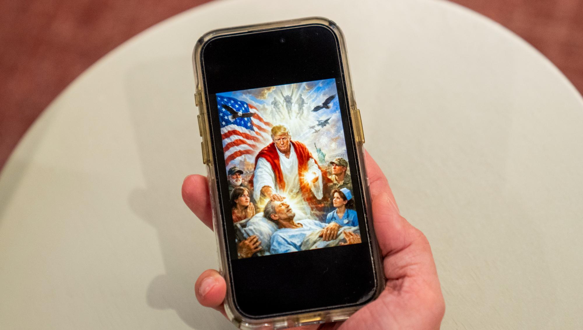 Donald Trump som Jesus. Under söndagen den 12 april publicerade USA:s tidigare president en bild på sig själv som en Jesus-liknande figur på sin plattform Truth Social. Inlägget raderades dock under måndagen efter omfattande kritik. Foto: Fredrik Varfjell/TT