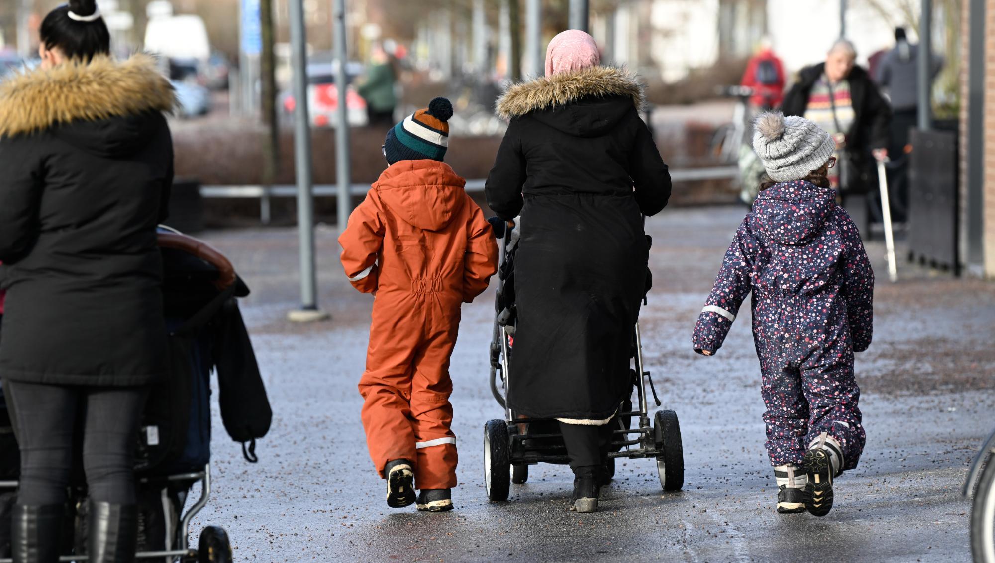 Nästan 50 000 skånska barn lever i fattigdom – så ser det ut i din kommun